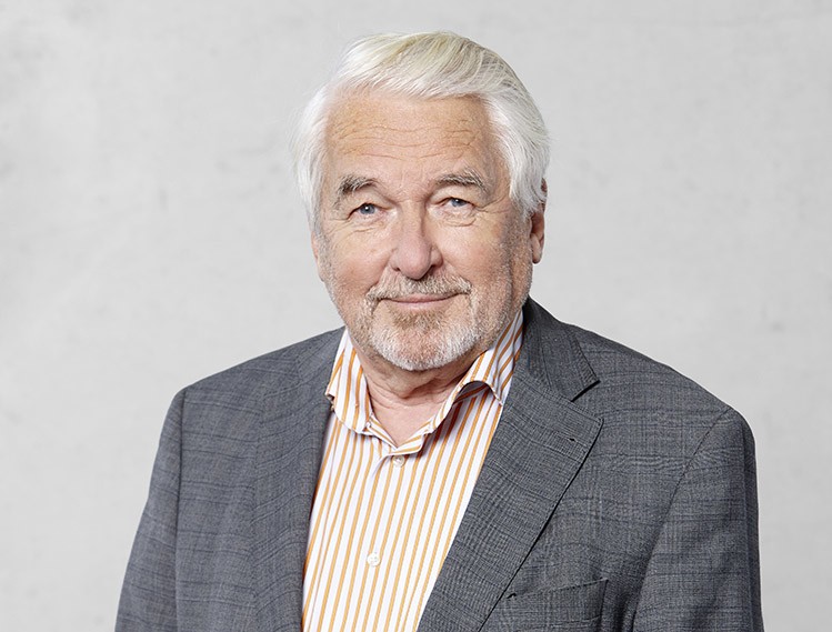 Text-Image_Prof. Dr. Dr. h. c. Manfred Broy_749x569 api_version_official