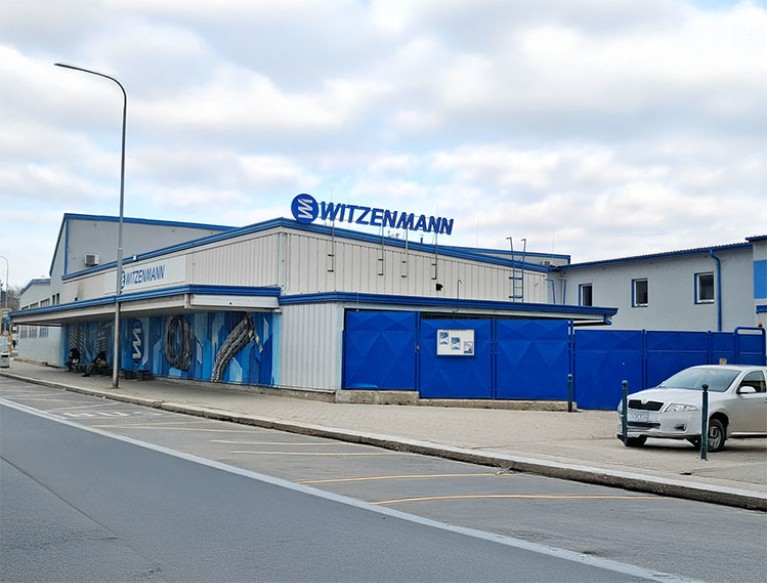 WI-CZ Building Image Text